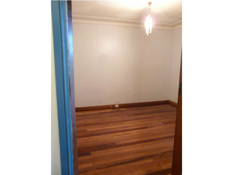 69 Woodville Rd, Chester Hill NSW 2162