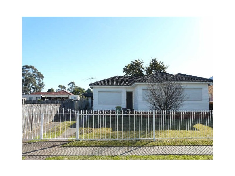 5 Adeline Street, Bass Hill NSW 2197