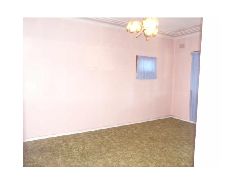 5 Adeline Street, Bass Hill NSW 2197