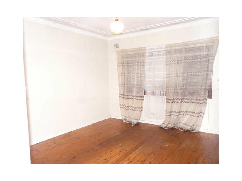 5 Adeline Street, Bass Hill NSW 2197