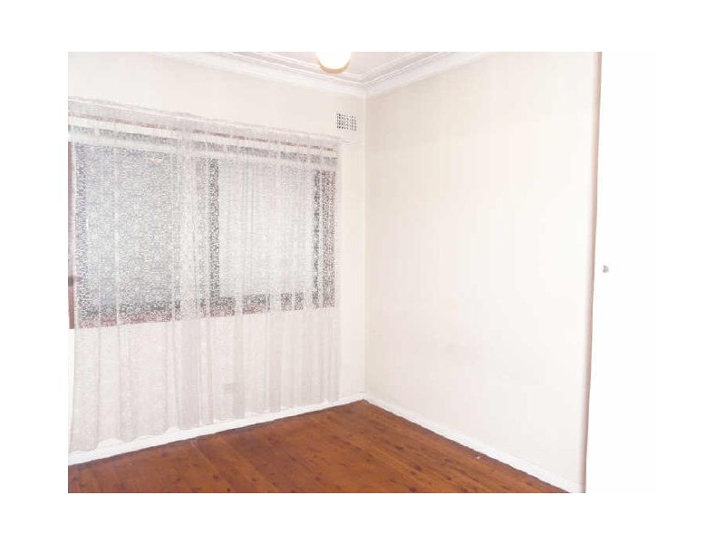 5 Adeline Street, Bass Hill NSW 2197