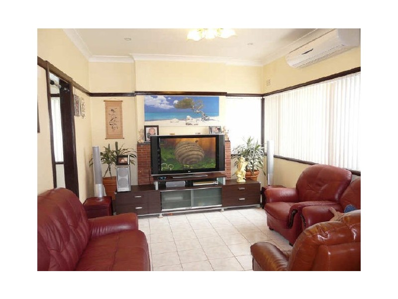 26 Grevillea Road, Chester Hill NSW 2162