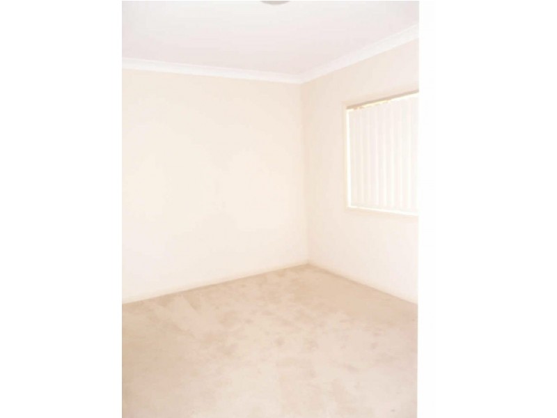 6/4 Iona Place, Bass Hill NSW 2197