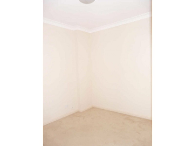 6/4 Iona Place, Bass Hill NSW 2197