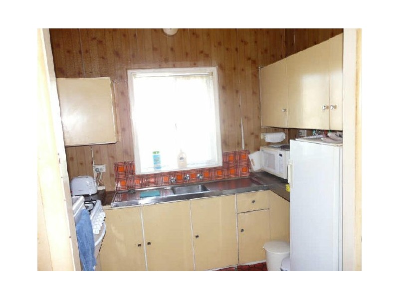 23 Cutcliffe Ave, Regents Park NSW 2143