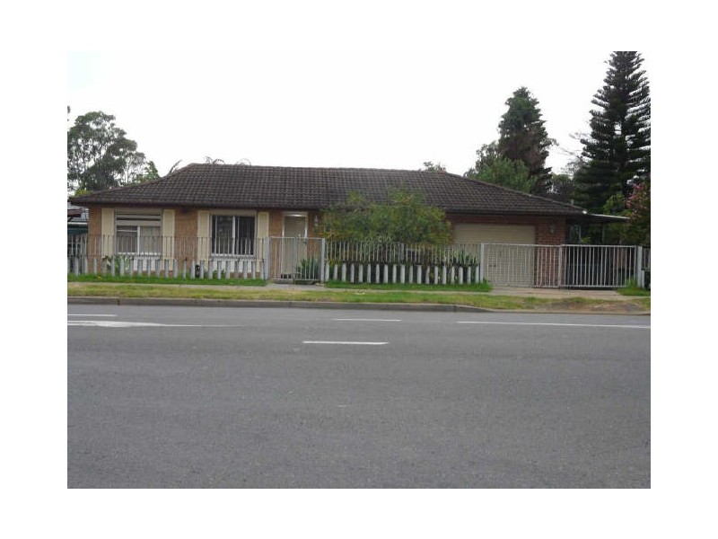 635 Smithfield Rd, Greenfield Park NSW 2176