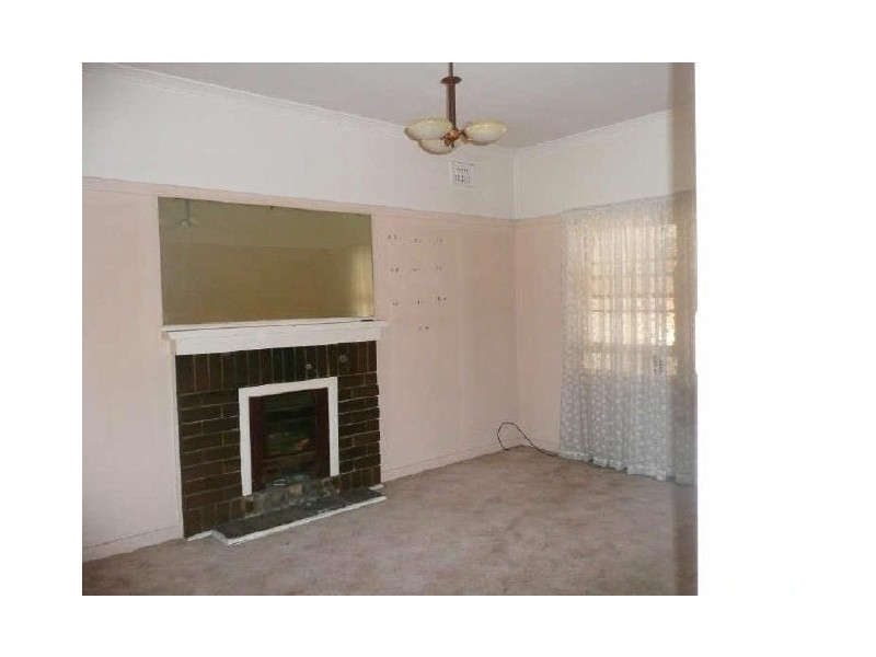 21 Berry St, Regents Park NSW 2143