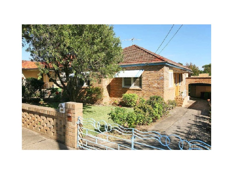 106 Auburn Road, Birrong NSW 2143