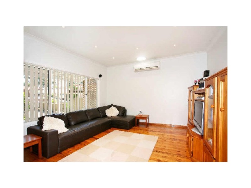 59 Merle St, Chester Hill NSW 2162