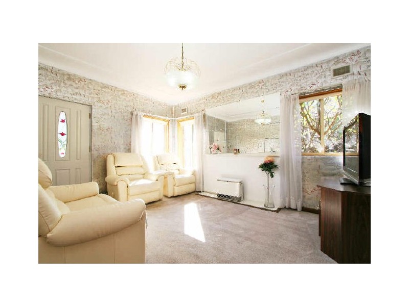 7 O’Hagon St, Chester Hill NSW 2162