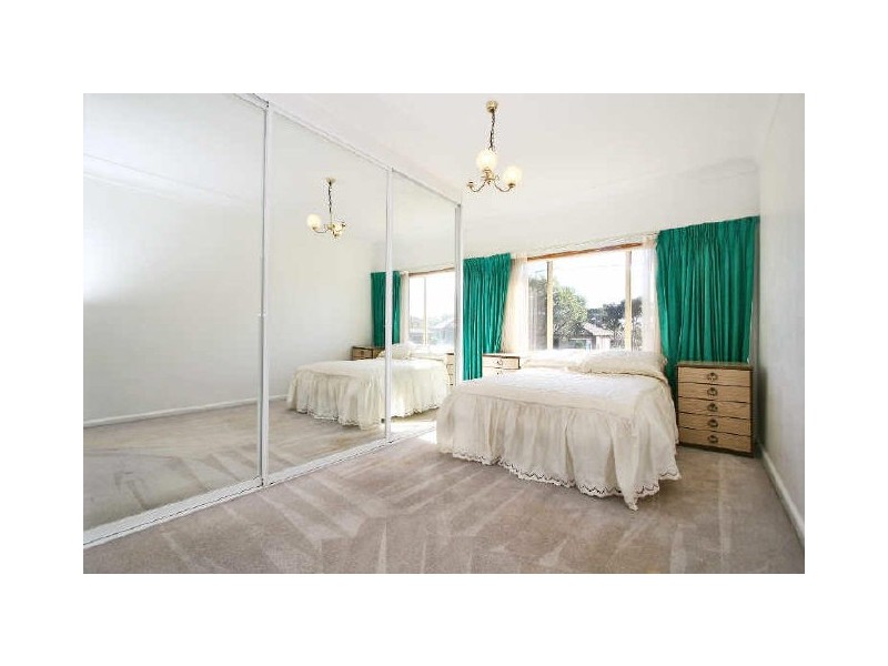 7 O’Hagon St, Chester Hill NSW 2162