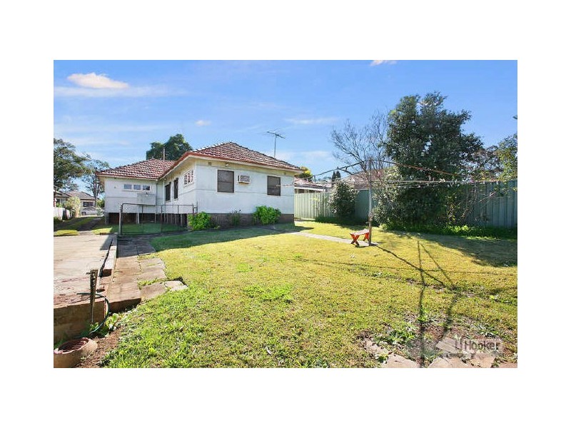 9 Banool St, Chester Hill NSW 2162