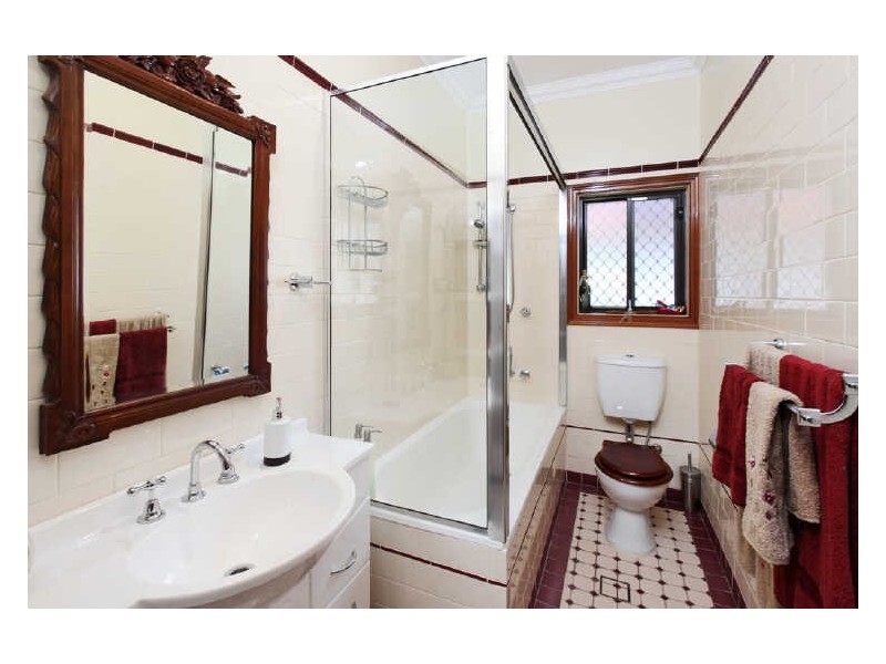 80 Priam St, Chester Hill NSW 2162