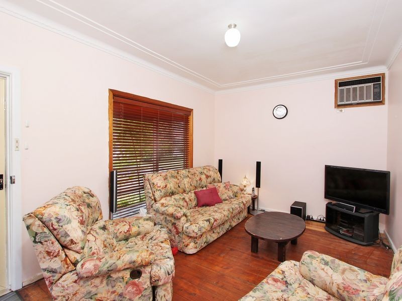 5 McClelland St, Chester Hill NSW 2162