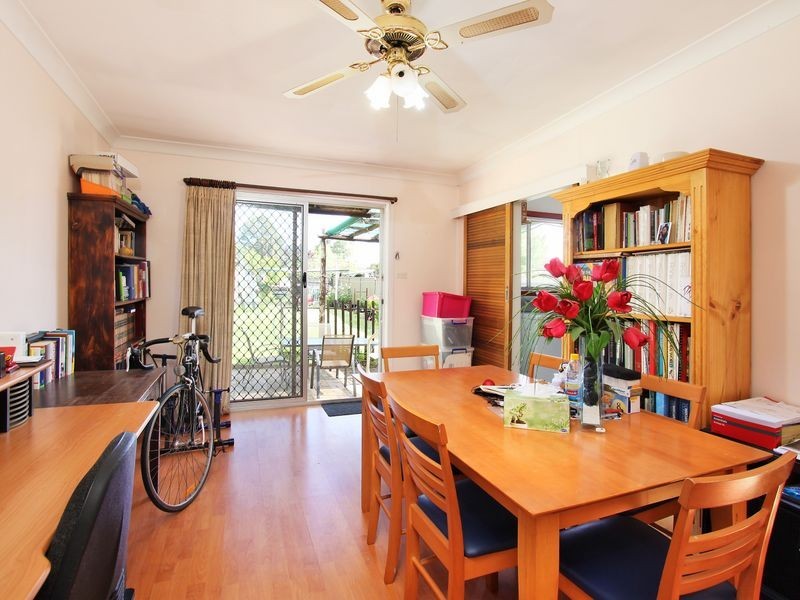 5 McClelland St, Chester Hill NSW 2162