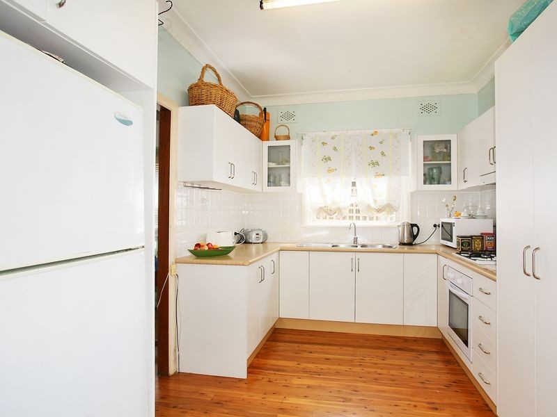 3 Wallace St, Sefton NSW 2162