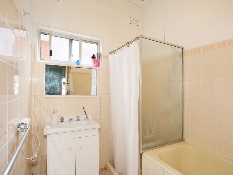 3 Wallace St, Sefton NSW 2162