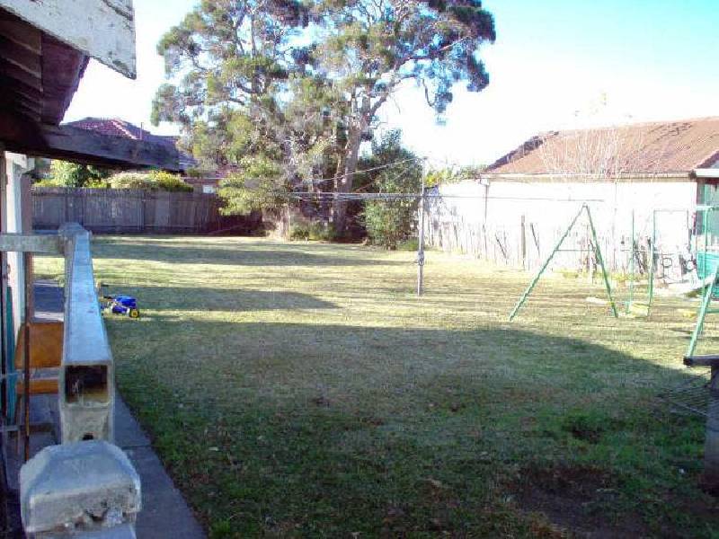 11 Curtin Street, Cabramatta NSW 2166