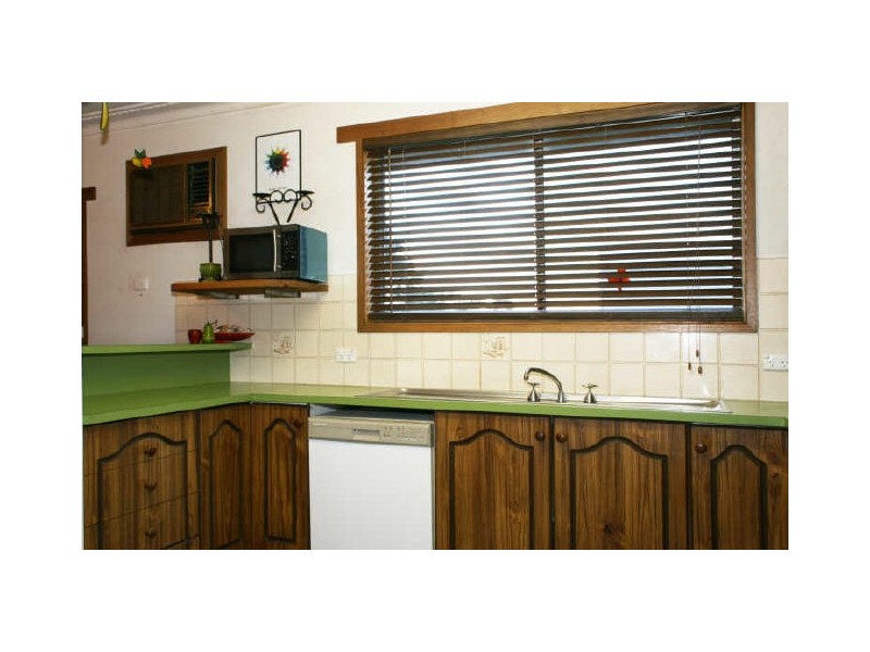 25 Newnham Road, Longford VIC 3851