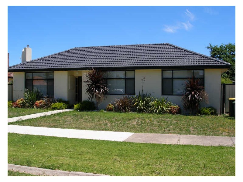 61 A Dundas Street, Sale VIC 3850