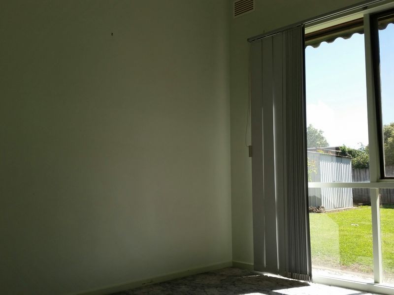 25 Coverdale Drive, Sale VIC 3850