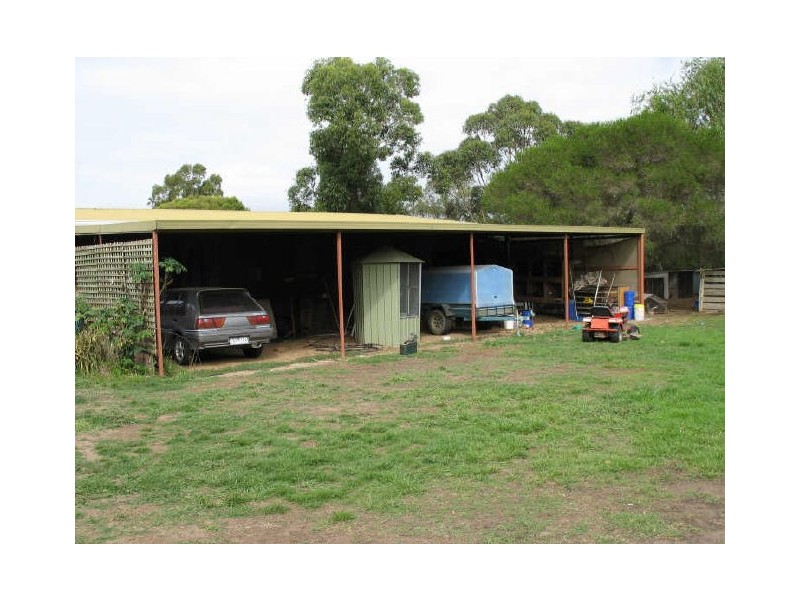 287 Maffra Briagolong Road, Maffra VIC 3860