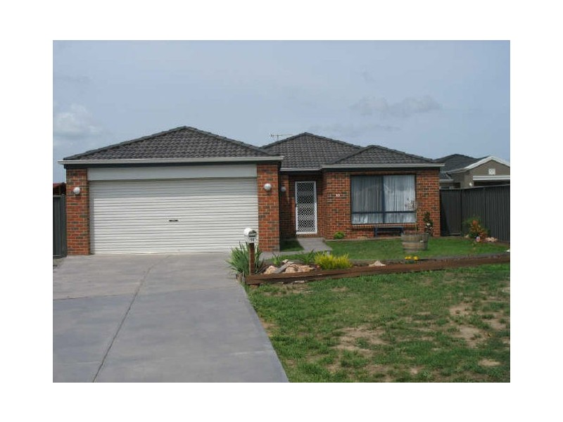 10 Krista Court, Sale VIC 3850