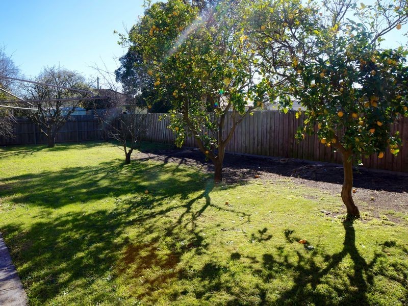 25 Howard Street, Sale VIC 3850