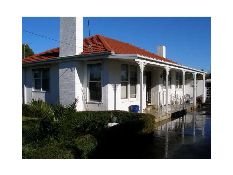 11 Campbell Court, Sale VIC 3850