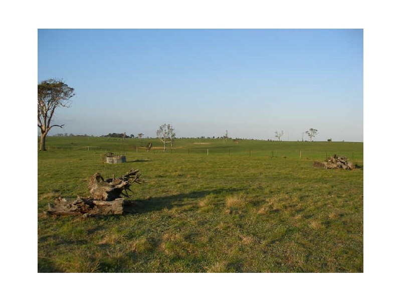 Redbank Road, Stratford VIC 3862