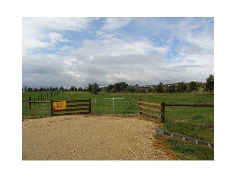 Lot 2 Lord Court, Longford VIC 3851