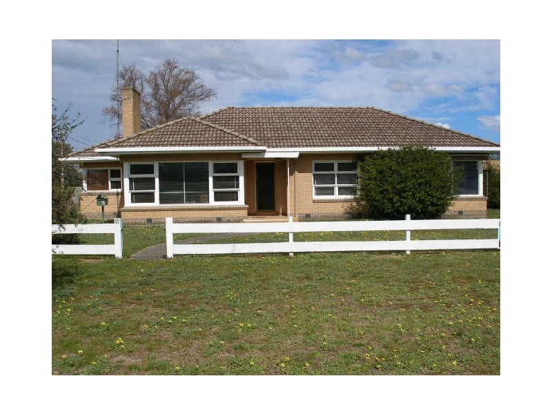 26 Jones Street, Stratford VIC 3862