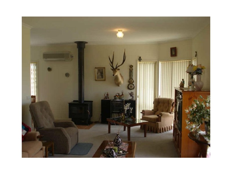 75 Gerrand Drive, Longford VIC 3851