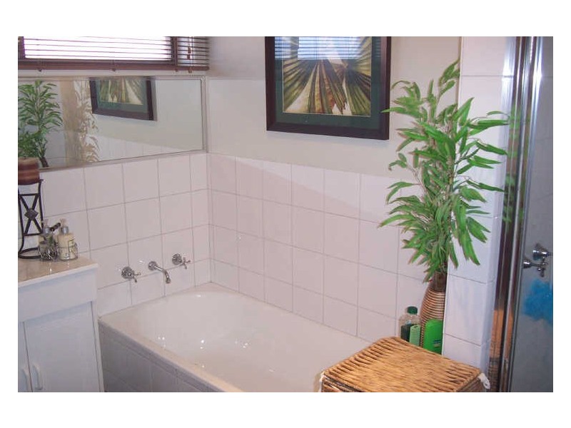 17/16-18 Princes Highway, Sale VIC 3850