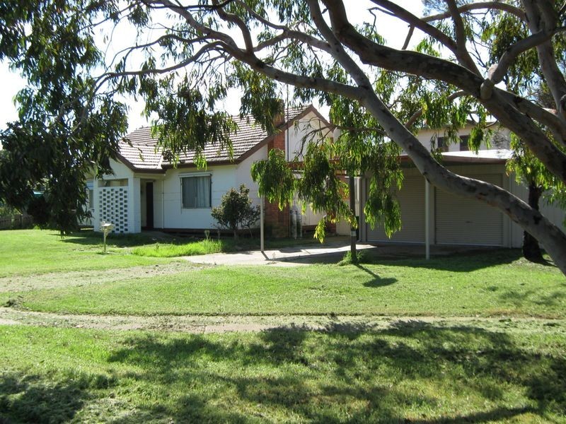 62 Mcfarlane Street, Stratford VIC 3862
