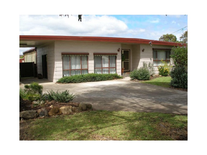 42 Fitzroy Street, Stratford VIC 3862