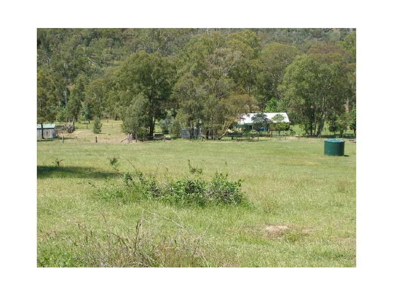 R 180 Castleburn Creek Road, Dargo VIC 3862