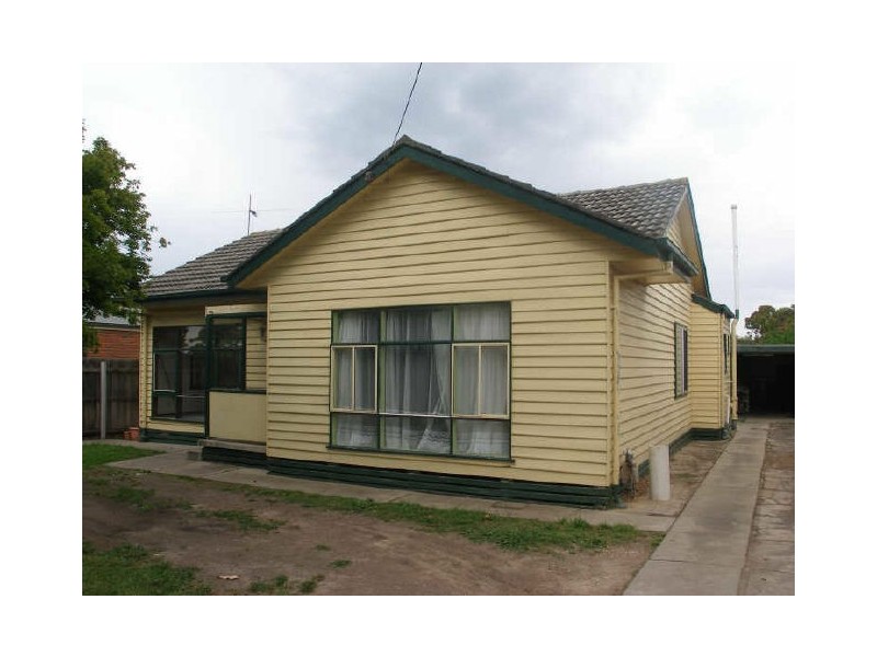 219 Guthridge Parade, Sale VIC 3850