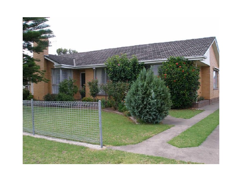 28 Dawson Street, Stratford VIC 3862