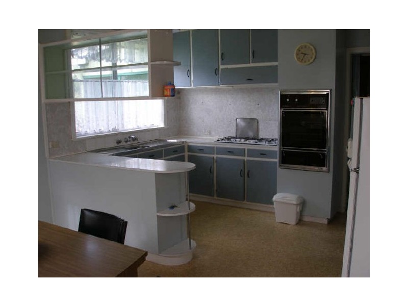 28 Dawson Street, Stratford VIC 3862