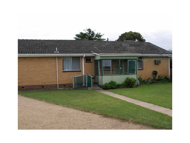28 Dawson Street, Stratford VIC 3862
