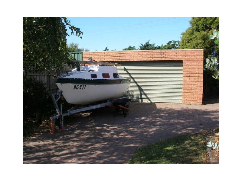 11 Melaleuca Court, Sale VIC 3850