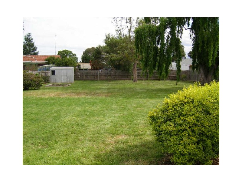 46 Wyndham Street, Stratford VIC 3862