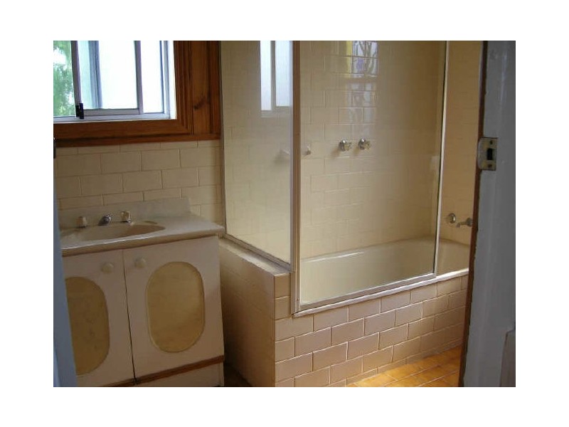 46 Wyndham Street, Stratford VIC 3862