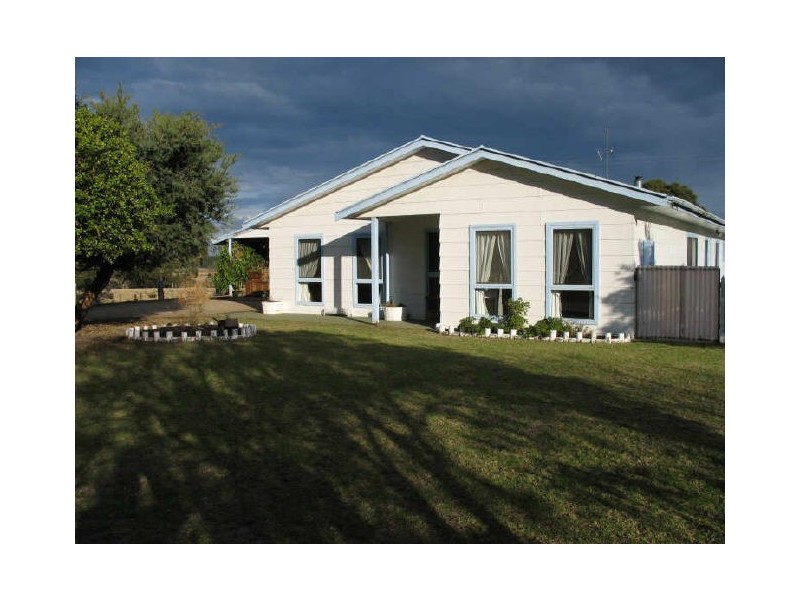 456 Carrs Creek Road, Longford VIC 3851