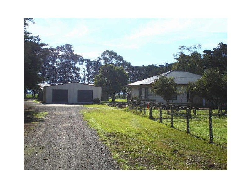 549 Nambrok Hall Road, Nambrok VIC 3847