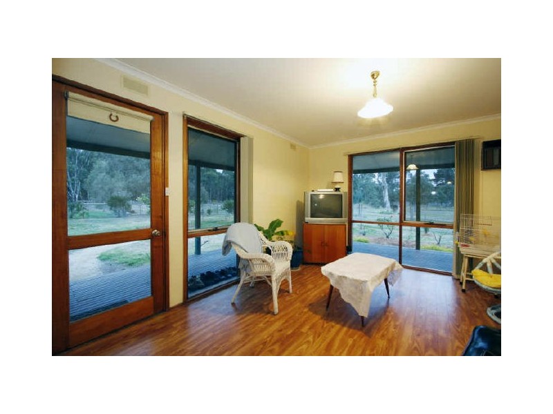 213 Redbank Road, Stratford VIC 3862