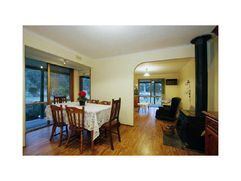 213 Redbank Road, Stratford VIC 3862