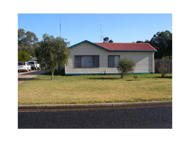 30 Fitzroy Street, Stratford VIC 3862