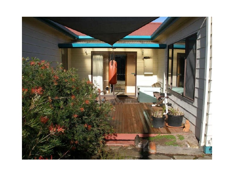 30 Fitzroy Street, Stratford VIC 3862